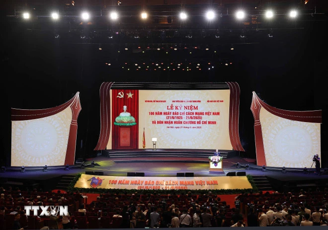 Tổng Bí thư Tô Lâm phát biểu tại Lễ kỷ niệm 100 năm Ngày Báo chí cách mạng Việt Nam. (Ảnh: Thống Nhất/TTXVN)