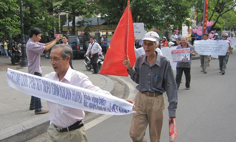 “Nếu điều tồi tệ xảy ra, chúng tôi nguyện đồng lòng bảo vệ Tổ quốc!“ ảnh 40