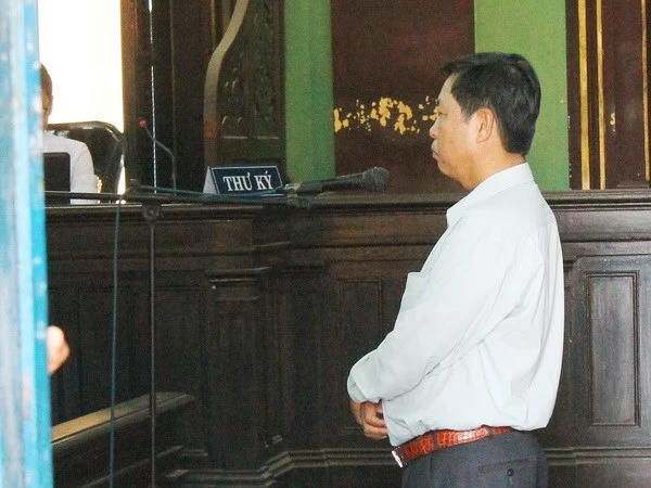 Nguyên Trưởng công an Cao Lãnh được chuyển từ tù giam thành tù treo ảnh 1