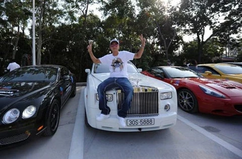 siêu-xe, Rolls-Royce Phantom, Cường-đôla, Cường Luxủy, Đỗ-Bình-Dương, bầu-Thụy,