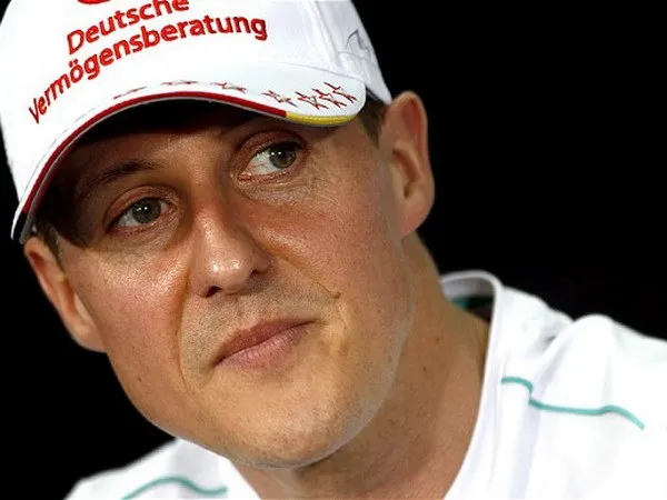 Tay đua Michael Schumacher tỉnh dậy sau 6 tháng hôn mê ảnh 1 Tay đua Michael Schumacher tỉnh dậy sau 6 tháng hôn mê ảnh 1