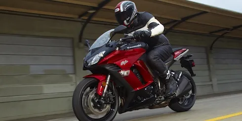 Đồ bảo hộ khi đi xe mô-tô quan trọng tới mức nào? ảnh 3