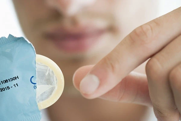 bao cao su, sợ hãi, e ngại, xấu hổ, người Việt, Việt Nam, nghịch lý, tìm kiếm sex