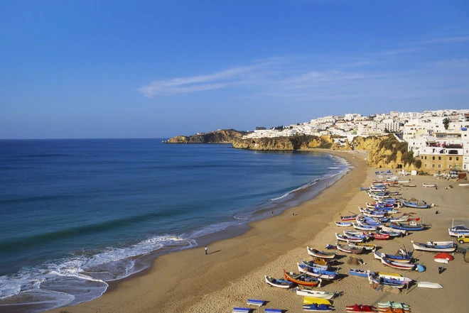 10 bãi tắm 'tươi mát' tuyệt nhất châu Âu ảnh 2