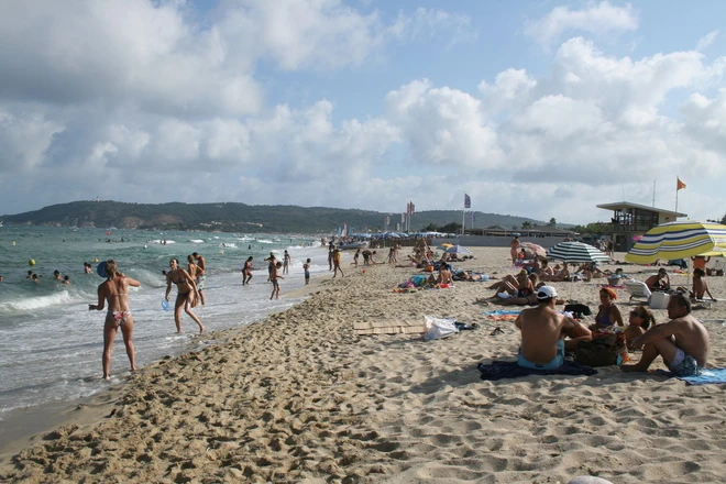 10 bãi tắm 'tươi mát' tuyệt nhất châu Âu ảnh 10