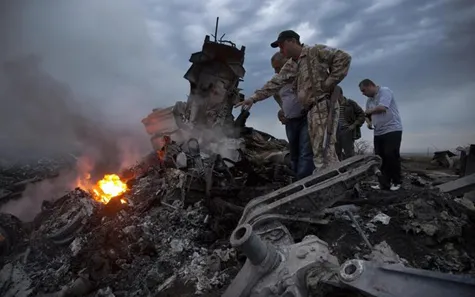 Điều gì thực sự xảy ra khi tên lửa đánh trúng máy bay Malaysia? ảnh 1