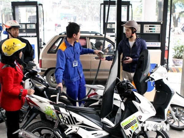 Petrolimex còn dư hơn 1 nghìn tỷ đồng quỹ bình ổn xăng dầu ảnh 1