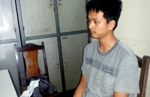 Hung thủ chém chết cha, mẹ, bà nội và chị họ đã tự sát tại phòng tạm giam ảnh 1