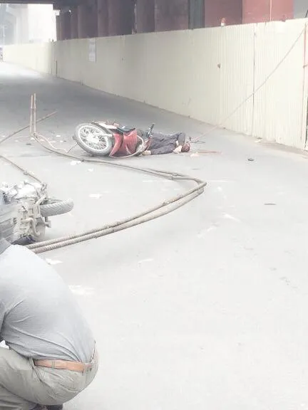 Tai nạn nghiêm trọng ở công trường dự án đường sắt trên cao ảnh 1 Tai nạn nghiêm trọng ở công trường dự án đường sắt trên cao ảnh 1