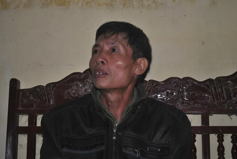 Ông Tân đau khổ kể về đứa con mà mình lỡ tay đánh chết