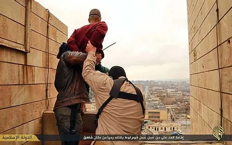 IS 'sáng tạo' các kiểu hành quyết man rợ khiến phương Tây khiếp sợ ảnh 2