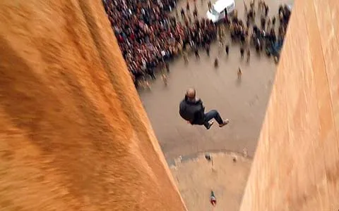 IS 'sáng tạo' các kiểu hành quyết man rợ khiến phương Tây khiếp sợ ảnh 4