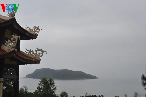 Hàng ngàn người dân thành kính viếng mộ Đại tướng Võ Nguyên Giáp ảnh 5