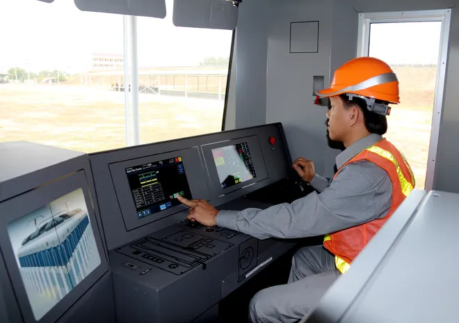 Bên trong metro đầu tiên của Việt Nam ảnh 4