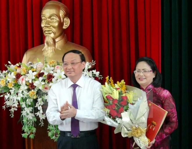 Trao quyết định nhân sự của Bộ Chính trị ở một loạt tỉnh ảnh 2