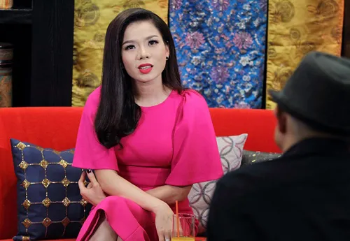 Lệ Quyên chia sẻ câu chuyện tuổi thơ trong "Lần đầu tôi kể". 1_1428107297.jpg