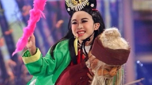 Những 'đại gia' âm thầm đứng sau thần đồng Đức Vĩnh ảnh 1