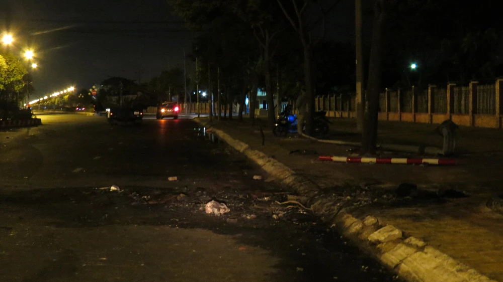 Tự gây tai nạn, người đàn ông trong xe Camry chết cháy không thể nhận dạng ảnh 3