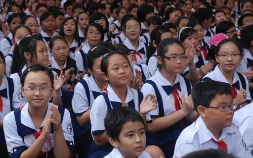 Tuyển sinh lớp 6 ở TP.HCM không cần hộ khẩu thường trú ảnh 1