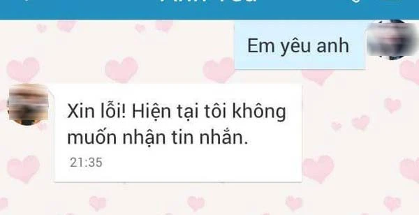 phản ứng em yêu anh