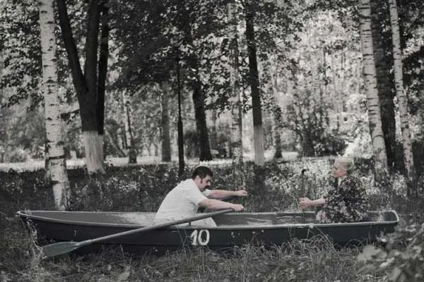 Bộ ảnh, các bà mẹ, 'thức tỉnh', nuôi dạy con