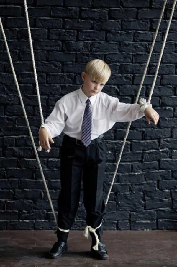 Bộ ảnh, các bà mẹ, 'thức tỉnh', nuôi dạy con