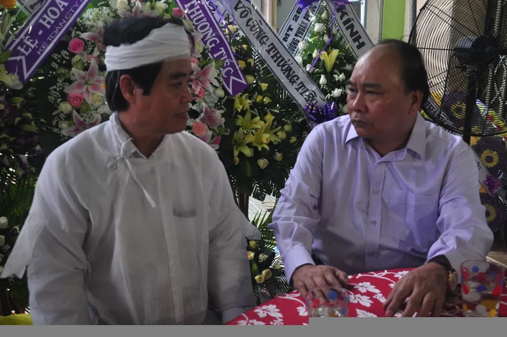 Bắt giam tài xế xe giường nằm chạy như bay tông chết 6 người ảnh 2 Bắt giam tài xế xe giường nằm chạy như bay tông chết 6 người ảnh 2