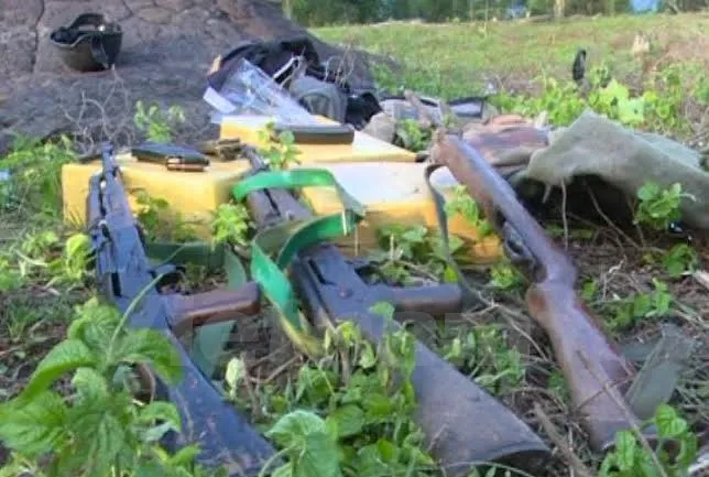 Công an đấu súng với 28 tên tội phạm, thu 160 bánh heroin ảnh 1