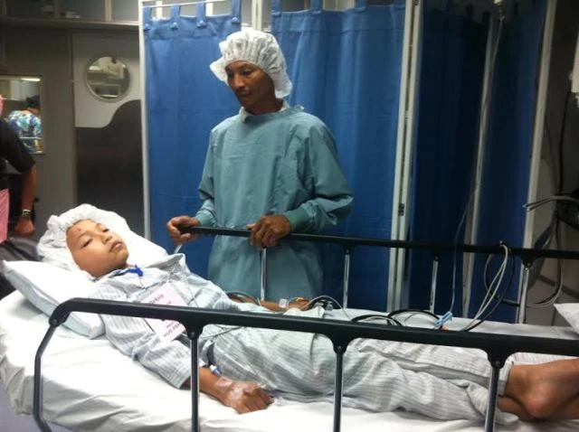 Bệnh viện bay Orbis đến Huế phẫu thuật cho bệnh nhân nghèo ảnh 6