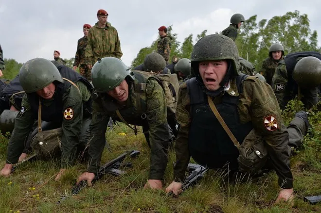 Bài kiểm tra kỹ năng khắc nghiệt dành cho quân nhân Nga ảnh 6