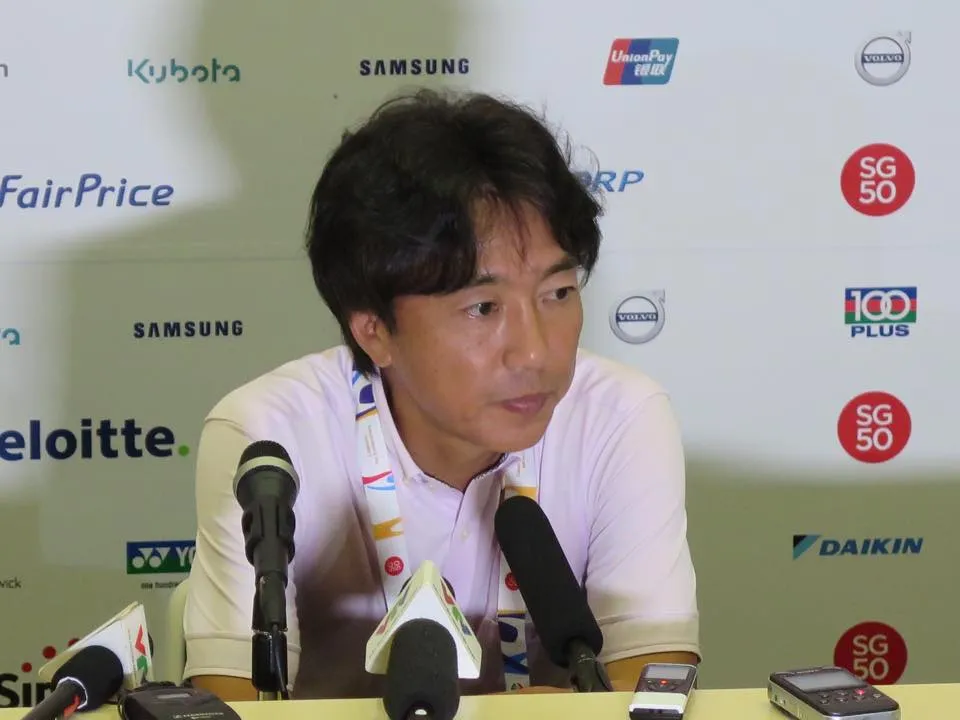 Thua Myanmar 1-2, ông Miura nói gì với người hâm mộ? ảnh 1 Thua Myanmar 1-2, ông Miura nói gì với người hâm mộ? ảnh 1