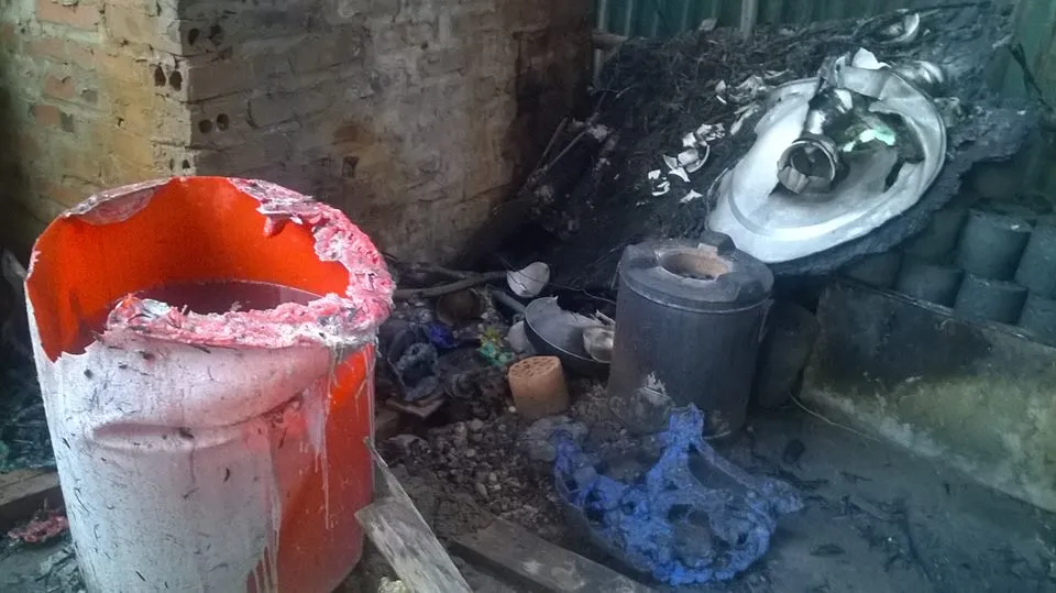 Cháy khủng khiếp trong đêm ở khu lán công nhân, 4.000 người tháo chạy ảnh 3