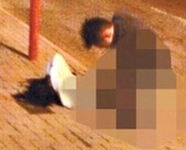 Cặp sinh viên hầu tòa vì 'quan hệ' ở nơi công cộng ảnh 1