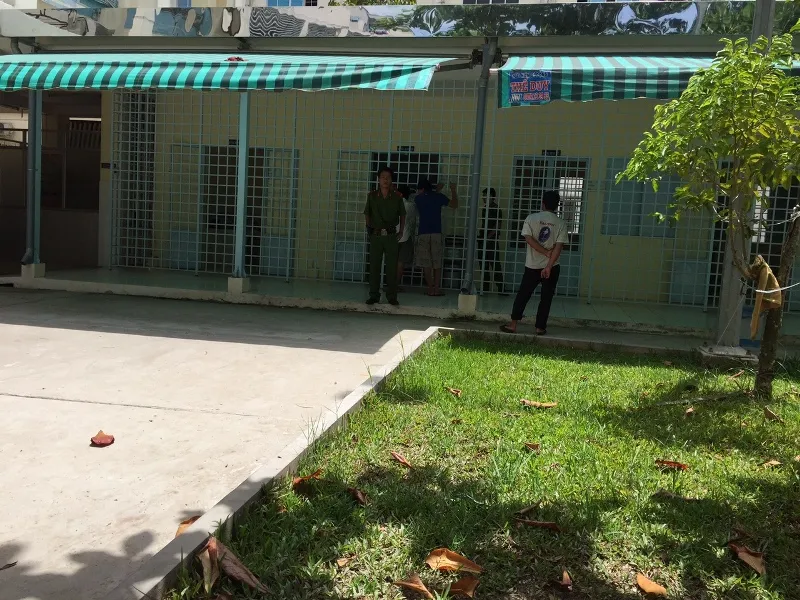 Nghi phạm đâm thấu sọ cháu bé đòi đập đầu vào tường tự vẫn ảnh 3