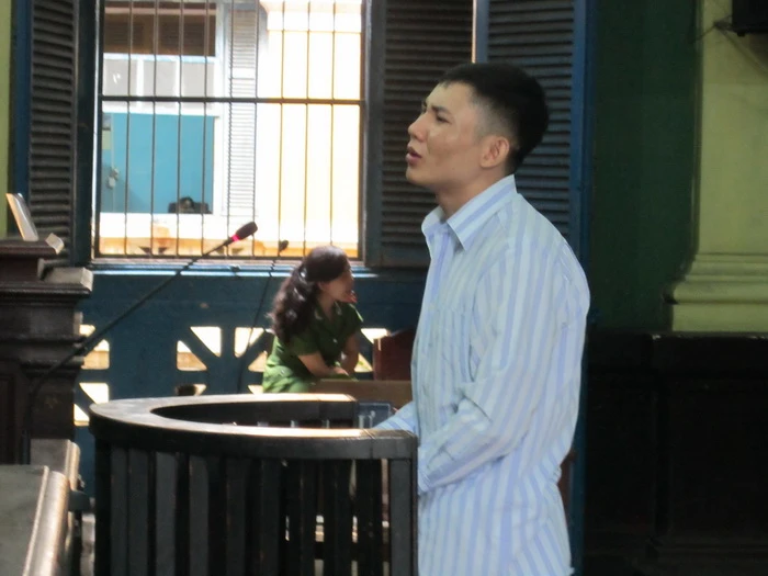 Khai bị bạn đồng giới 'sàm sỡ' hòng thoát tội giết, cướp ảnh 1 Khai bị bạn đồng giới 'sàm sỡ' hòng thoát tội giết, cướp ảnh 1