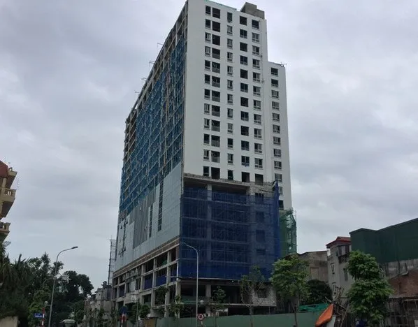 Bộ Xây dựng: Sai phạm ở cao ốc 8B Lê Trực là nghiêm trọng ảnh 1