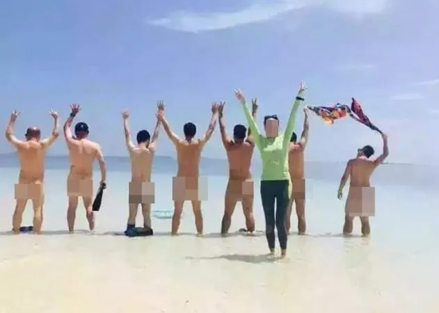 Truy tìm nhóm du khách Trung Quốc khỏa thân tập thể ở Malaysia ảnh 1 Truy tìm nhóm du khách Trung Quốc khỏa thân tập thể ở Malaysia ảnh 1