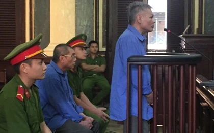 Vừa lãnh án tử hình, cựu tổng giám đốc ALC II lại hầu tòa ảnh 1