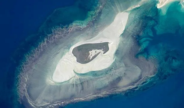 Những hình ảnh chứng minh Trái đất đẹp nhất hệ mặt trời ảnh 11