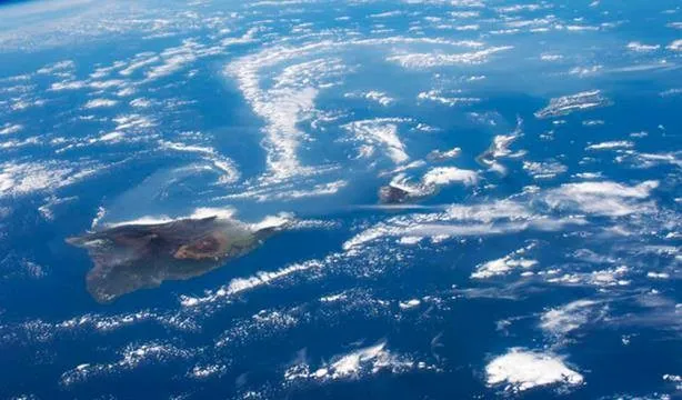 Những hình ảnh chứng minh Trái đất đẹp nhất hệ mặt trời ảnh 6