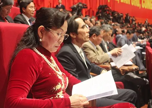 "khâm phục trách nhiệm của các ủy viên bộ chính trị không tái cử" hình 1 "kham phuc trach nhiem cua cac uy vien bo chinh tri khong tai cu" hinh 1