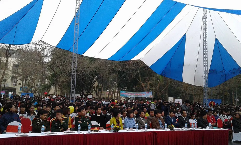 Khởi động ngày hội tư vấn tuyển sinh - hướng nghiệp tại Hà Nội ảnh 2 Khởi động ngày hội tư vấn tuyển sinh - hướng nghiệp tại Hà Nội ảnh 2