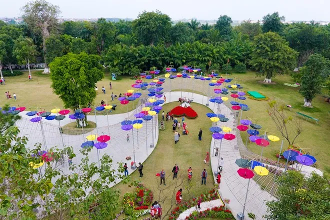 Thích thú với lễ hội hoa xuân lớn nhất miền Bắc ảnh 6