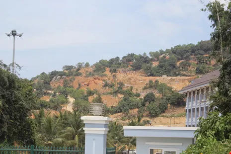 Dự án nghỉ dưỡng ở Sơn Trà gây bức xúc - ảnh 1