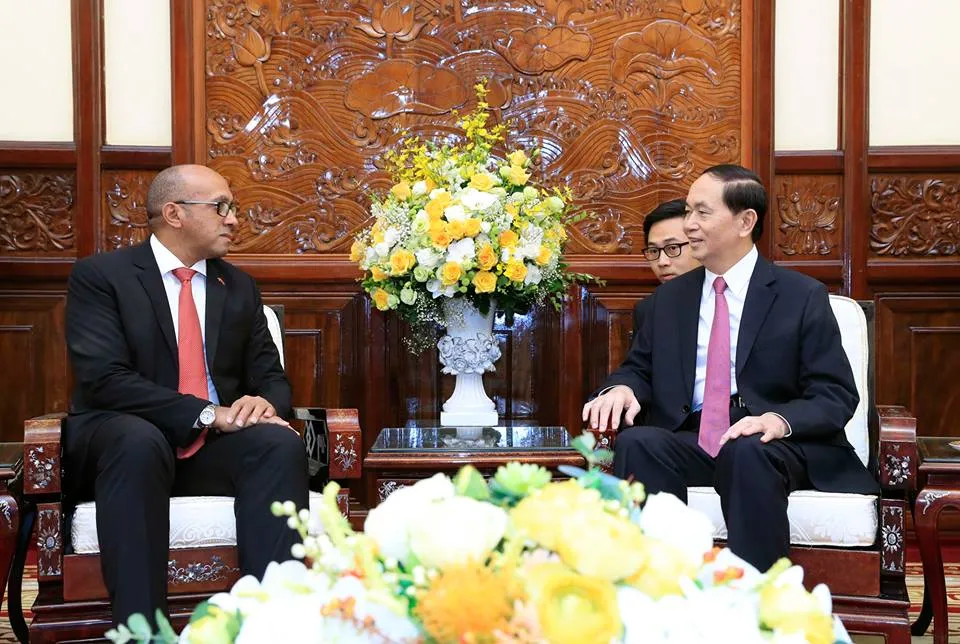 Chủ tịch nước Trần Đại Quang tiếp đại sứ Cuba sáng 28-8 ảnh 3