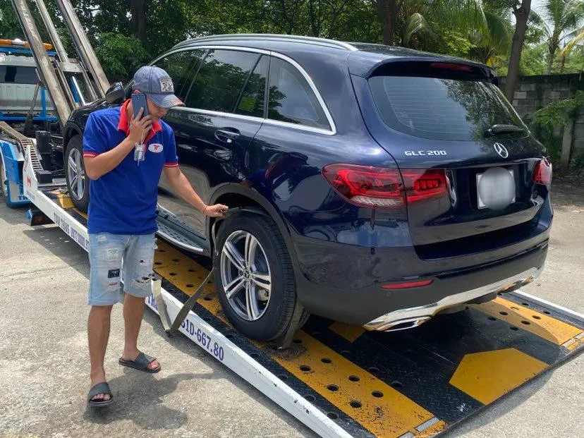 Xe mới phải được kiểm định để xác định rõ tình trạng kỹ thuật trước khi ra lưu thông trên đường bộ và nhằm lập hồ sơ quản lý suốt đời xe. Ảnh: LƯU ĐỨC Xe mới phải được kiểm định để xác định rõ tình trạng kỹ thuật trước khi ra lưu thông trên đường bộ và nhằm lập hồ sơ quản lý suốt đời xe. Ảnh: LƯU ĐỨC