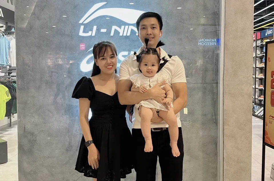Chị Dương Xuân Thu luôn thầm biết ơn vì bác sĩ đã cứu sống mình, giúp mình có cơ hội sinh con lần nữa. Ảnh: NVCC bai_loicamon2.jpg