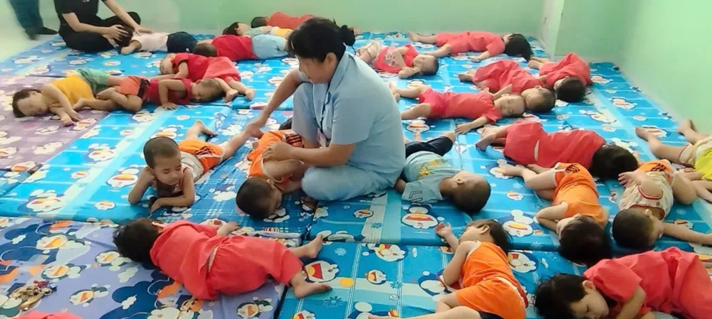 Các bé ở Làng Thiếu niên Thủ Đức được theo dõi và chăm sóc đặc biệt. mái ấm hoa hồng.jpeg