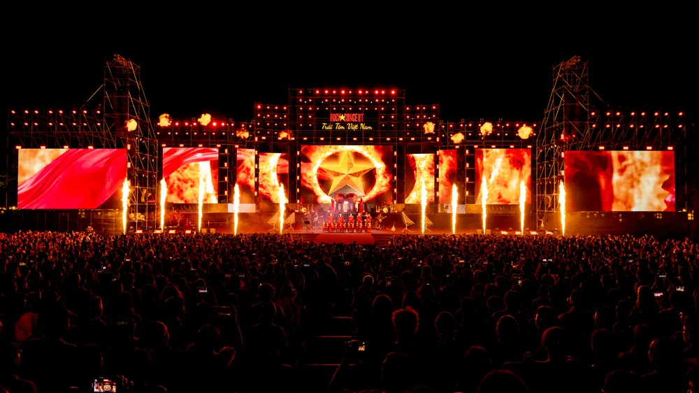 Cam 1 - RockConcert TTVN 007 (1).jpg