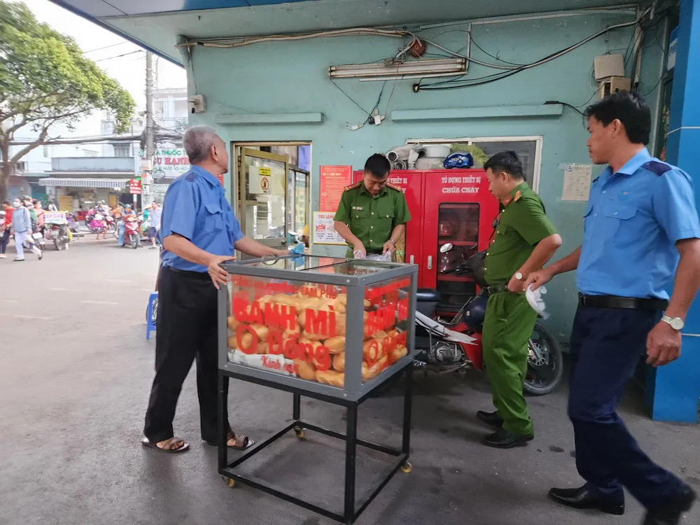 'Tủ bánh mì 0 đồng'